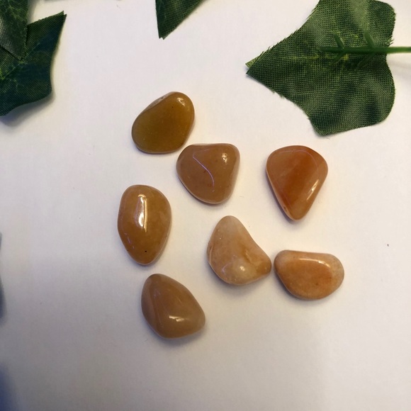 Orange Healing Crystals Pack of 7 - Picture 3 of 3